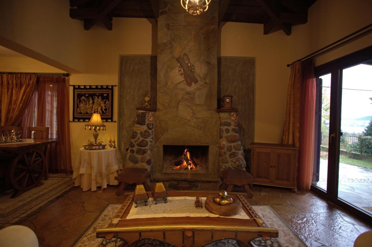 Wood And Stone Villa Ioannina Exterior foto